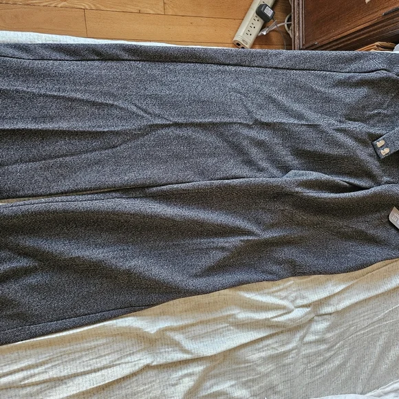 JM collection slack - Picture 1 of 6